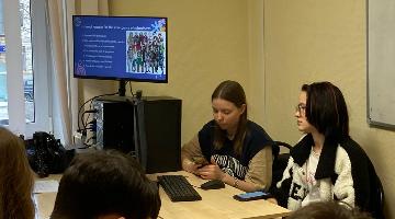 В РГГУ состоялось заседание студенческого  научного объединения «Язык и культура в профессиональной коммуникации»