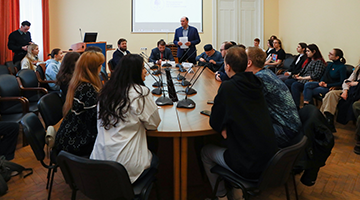 В РГГУ состоялась встреча экспертов «Всероссийского межнационального союза молодежи» со студентами