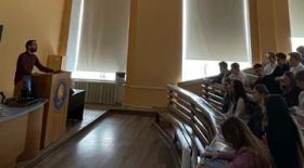 April career guidance tours around RSUH for schoolchildren