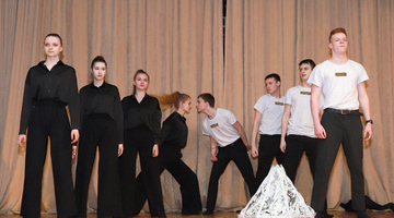 Театральный фестиваль «Серебряная маска» в средней школе № 875 с участием команды ИЭУП РГГУ