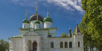 Студенты РГГУ победили в конкурсе по изучению истории русских православных монастырей