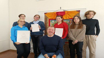 Мастер-класс по тибетской живописи танка для студентов Центра изучения религий