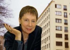 Dr. Vera Milchina won the Enlightener.Translation