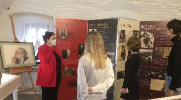 Студенты посетили выставку, посвященную Сигурду Шмидту