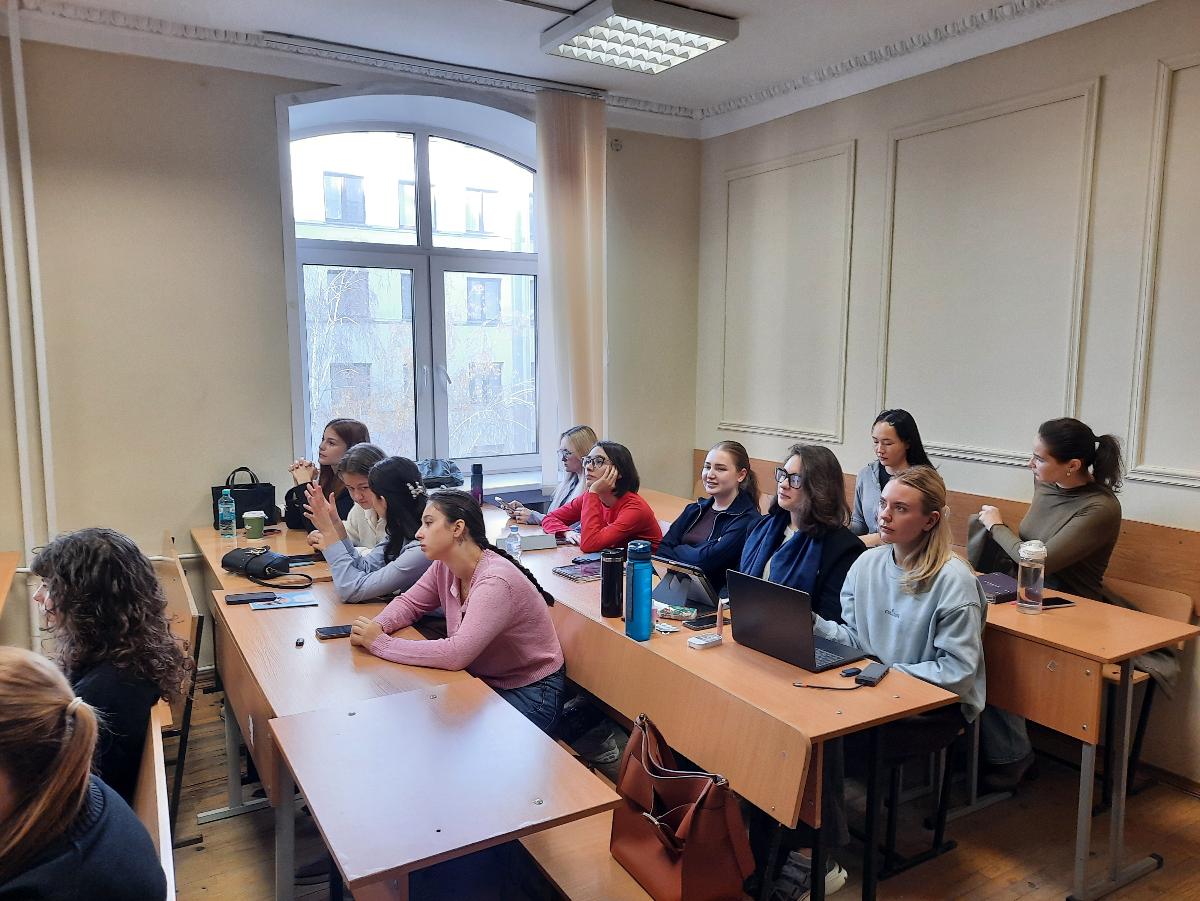 Особенности проектирования и строительства этнических отелей в регионах России