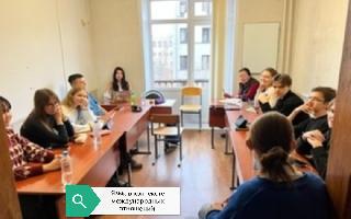 В РГГУ прошло первое в 2023/2024 учебном году заседание СНО «Язык в контексте международных отношений» 