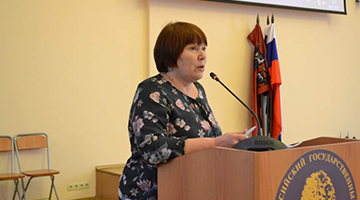 Директор Научной библиотеки РГГУ Людмила Батова рассказала об электронных ресурсах