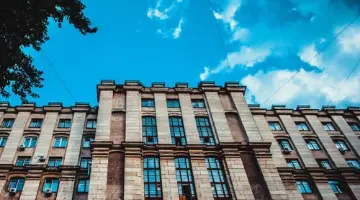 Национальные традиции в современном туризме: в РГГУ обсудят развитие этнических отелей в России