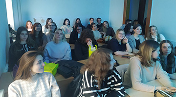 Состоялась вторая встреча студенческого научного общества «Техники исследовательского чтения и письма»