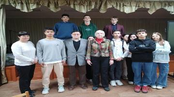 Преподаватели кафедры зарубежного регионоведения и внешней политики РГГУ провели встречу с  с обучающимися Селятинской общеобразовательной средней школы