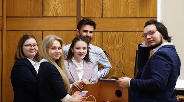 	Студенты российских вузов обсудили создание молодежной медиаплатформы «Вектор молодежи»