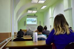 Круглый стол: вопросы зарубежного архивоведения