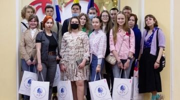 Состоялась торжественная церемония награждения победителей и призеров Олимпиады РГГУ для школьников  