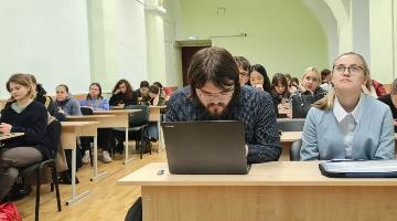 Студенты обсудили задачи и перспективы использования современных технологий в управлении документами