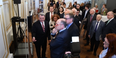 Профессор РГГУ Илья Альтман открыл в Австрии выставку, посвященную Холокосту
