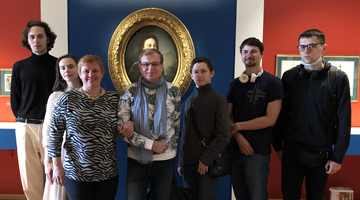 Студенты Историко-архивного института РГГУ посетили выставку, посвящённую Петру Великому