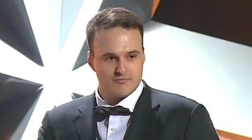 Выпускник магистратуры кафедры истории театра и кино Института филологии и истории РГГУ стал лауреатом национальной кинопремии России «Золотой орёл»