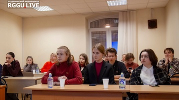 Актуальные проблемы изучения советской повседневности обсудили на заседании студенческого научного общества