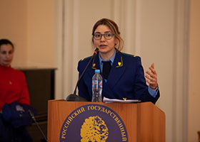 Lecture on legal consequences of the use, possession and distribution of drugs held at RSUH
