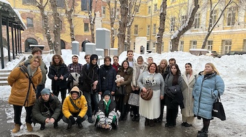 Студенты исторического факультета на выставке "Алексей Щусев. 150"