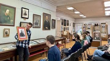 Первокурсники РГГУ посетили Музей предпринимателей, меценатов и благотворителей