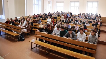 Студенты Гуманитарного колледжа приняли участие во Всероссийском экономическом диктанте «Сильная экономика – процветающая Россия»