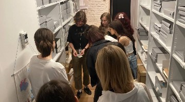 Студенты факультета культурологии познакомились с архивами современного искусства