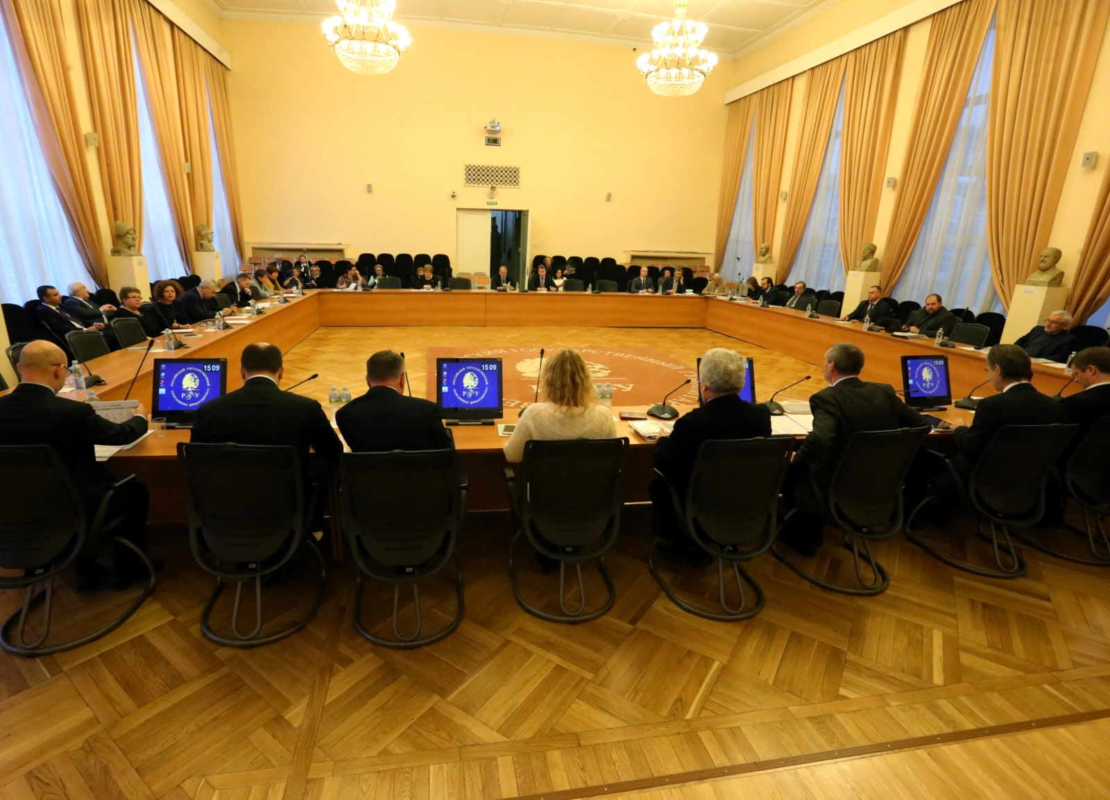 Заседание Ученого совета РГГУ от 27 декабря 2018 года