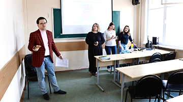 20 апреля в РГГУ прошло лекционно-тренинговое занятие в рамках проекта "Антистресс" - "Кто такой психолог, психиатр и психотерапевт?