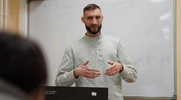 «Христианство в эпоху Аббасидов: христиане и возрождение наук на территории халифата»