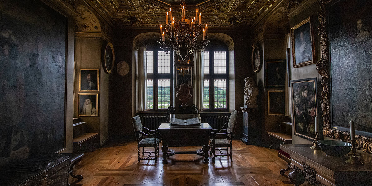 Искусственный свет в русском и западноевропейском интерьере XVII –XX веков