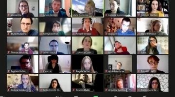 Молодые исследователи приняли участие в форуме Dialogue with Russia