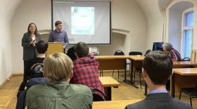 The event "Document and the bodies of power"
