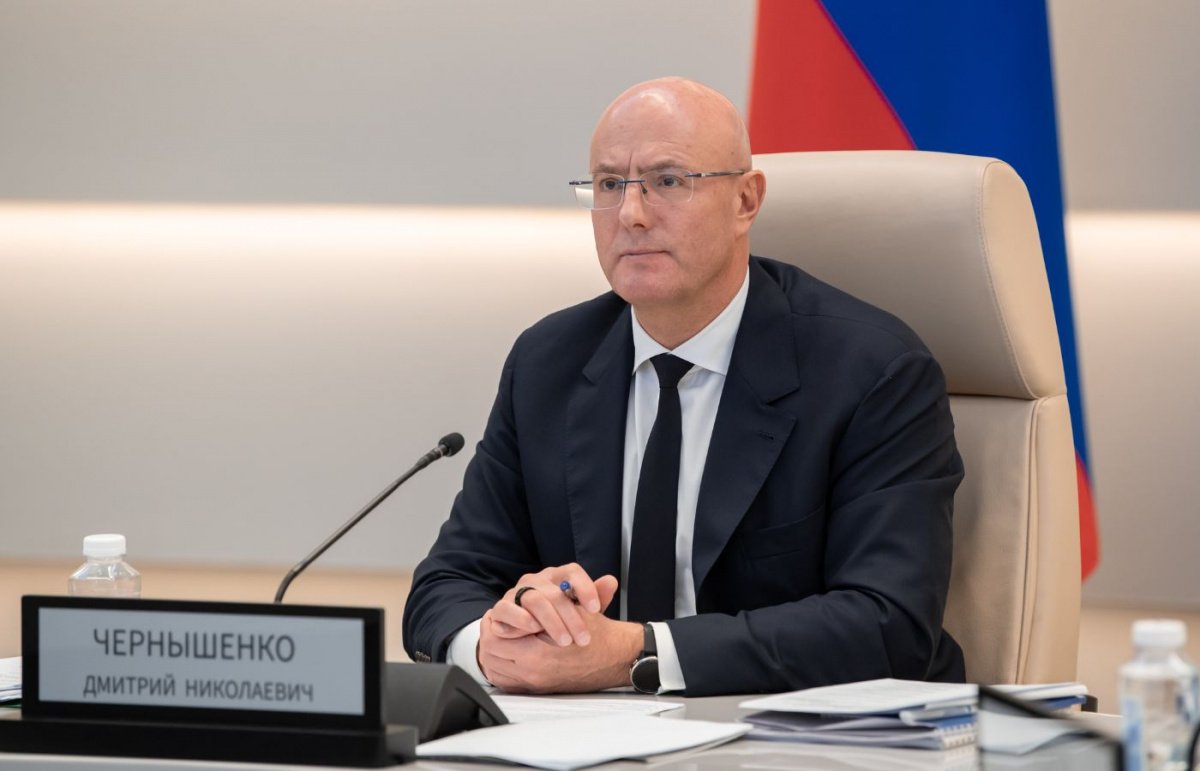 Заместитель Председателя Правительства России Дмитрий Чернышенко поздравил РГГУ с 35-летием.
