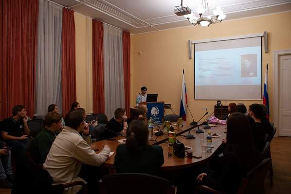 На заседании СНО «История российского чиновничества» обсудили политическую биографию бывшего Генерального прокурора РФ Юрия Скуратова