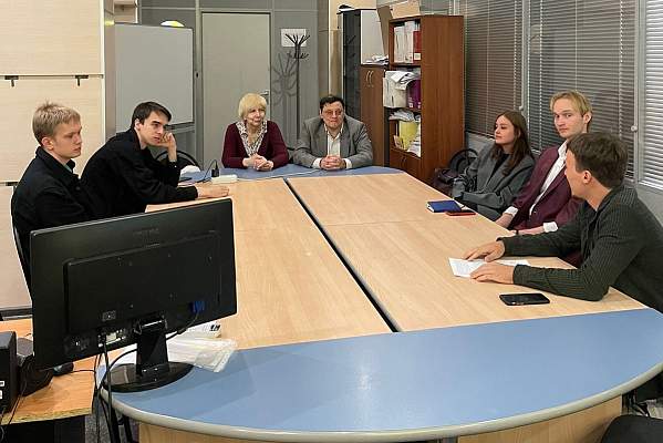 «Клуб по итальянистике РГГУ» провел первое заседание в этом учебном году под девизом «Открытие сезона итальянистики»