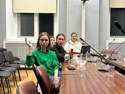К теме похоронной культуры обратились на заседании СНО «Лаборатория Новой локальной истории»