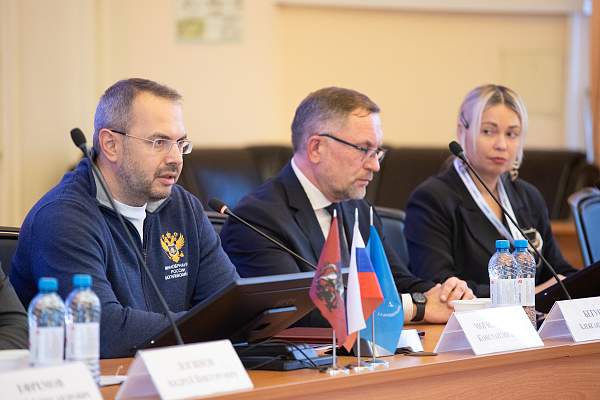 «Управленческий навигатор»: в РГГУ стартовала программа для руководителей научных и образовательных организаций