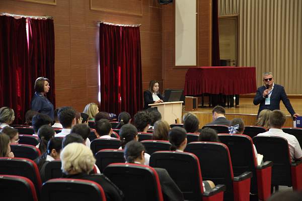 РГГУ принял участие в выставке-конференции «Здравоохранение, образование и спорт в эру возрождения новой эпохи могущественного государства» (Туркменистан, г. Ашхабад)