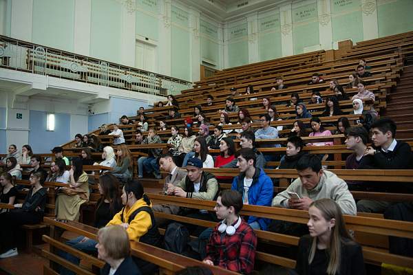 В РГГУ состоялась встреча Управления международных связей с иностранными студентами и аспирантами РГГУ