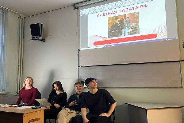 На юридическом факультете ИЭУП завершился квест «Москва-финансовая» 