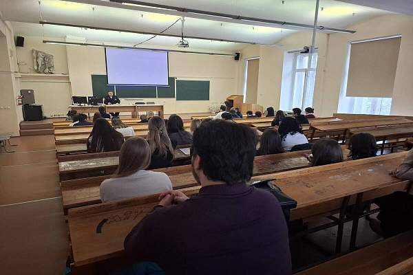 Студенты РГГУ встретились с сотрудником МВД России по району Перово г. Москвы