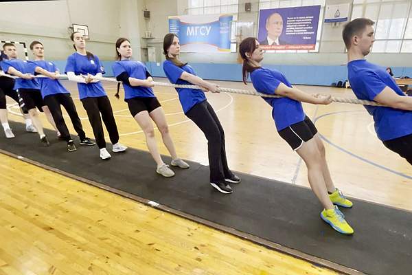 Сборная РГГУ по перетягиванию каната приняла участие в ХХХVII Московских студенческих спортивных играх 