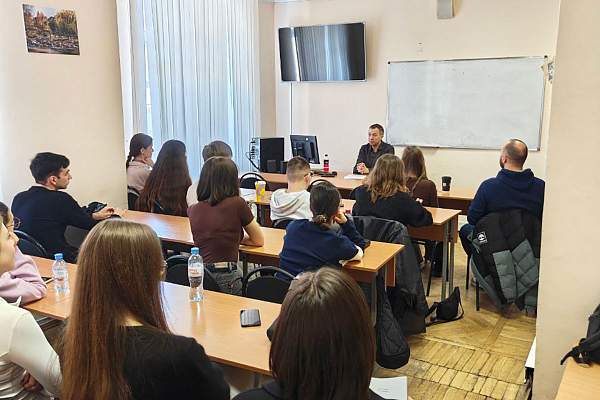 Экспертная встреча в РГГУ — российская дипломатия глазами профессионала