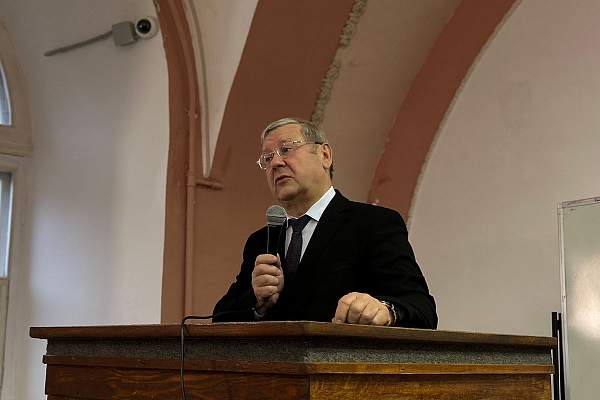 В ИАИ РГГУ прошла встреча с директором и сотрудниками Российского государственного архива Военно-Морского Флота