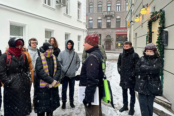 Студенты исторического факультета посетили Хитровскую площадь