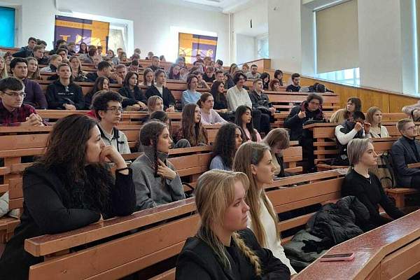 Состоялась встреча студентов с представителями Следственного управления УВД по ЮАО ГУ МВД России по г. Москве 