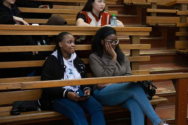 В РГГУ состоялась встреча Управления международных связей с иностранными студентами и аспирантами РГГУ