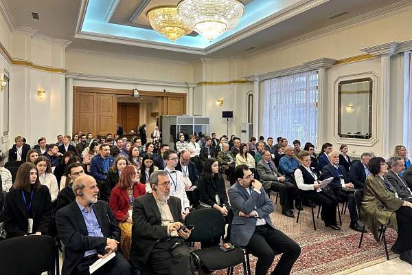 РГГУ принял участие в работе VII Форума иранистов-преподавателей персидского языка и литературы 