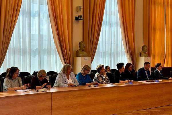 Состоялось расширенное совещание с ответственными за координацию воспитательной работы с обучающимися и кураторами академических групп обучающихся 1-го курса РГГУ